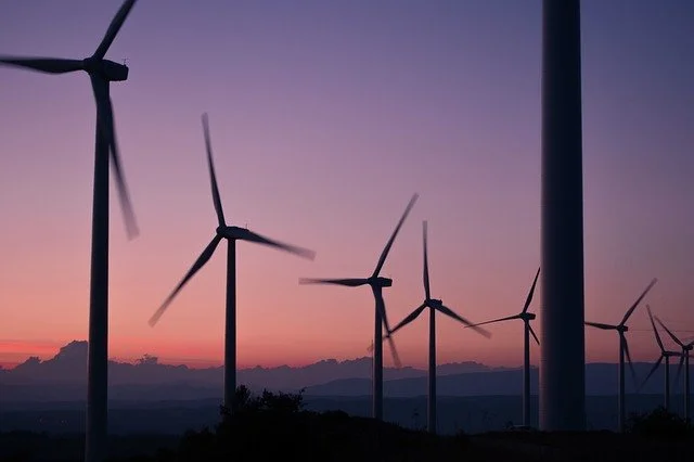 com se obtine energia eoliana